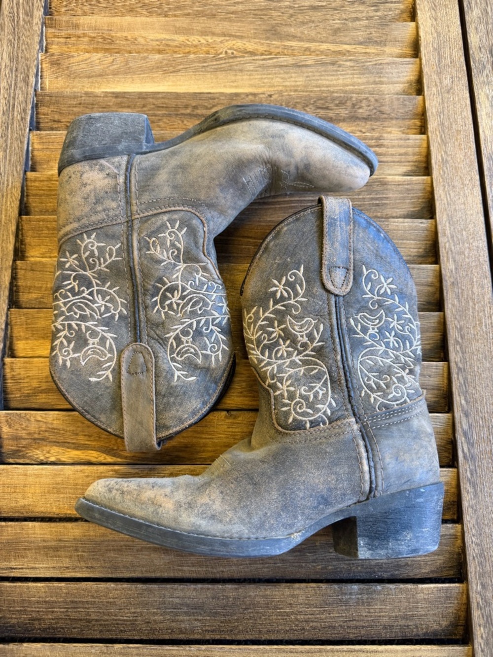 Dan Post Kids Weathered Brown Gray Cowgirl Boots White Embroidery Girls Size 13